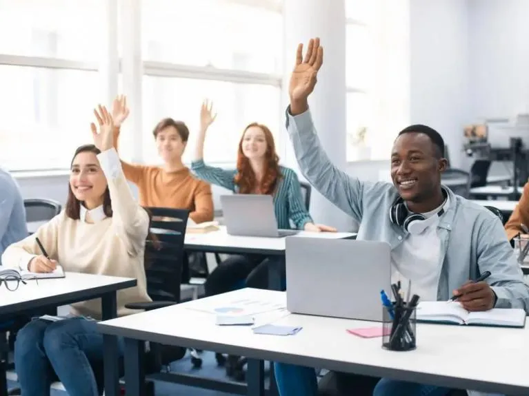 Apprenant en salle de classe